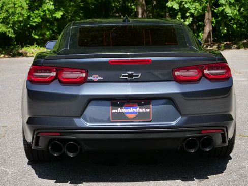 Used 2022 Chevrolet Camaro LT RWD image 19