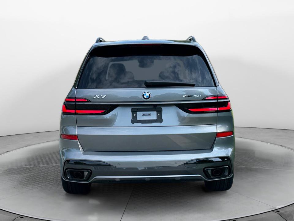 New 2027 BMW X7 xDrive40i w/ M Sport Package AWD/4WD image 6