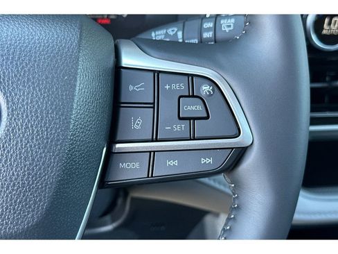 New 2026 Toyota Highlander Platinum AWD/4WD image 27