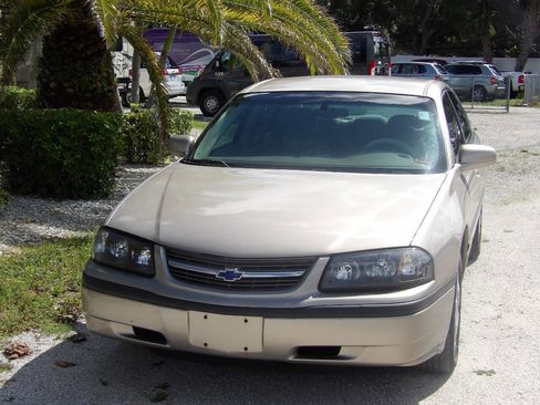 Used 2003 Chevrolet Impala image 2