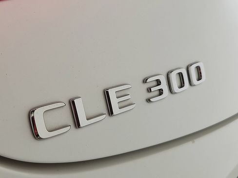 Used 2024 Mercedes-Benz CLE 300 4MATIC Coupe image 29