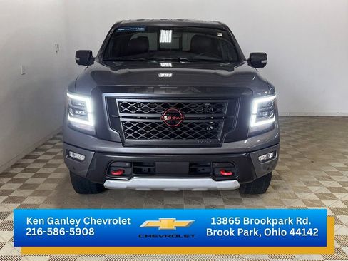 Used 2023 Nissan Titan PRO-4X w/ Pro-4x Convenience Package AWD/4WD image 2