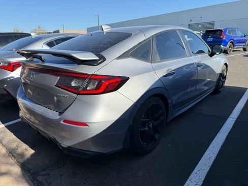 Used 2022 Honda Civic Sport image 4