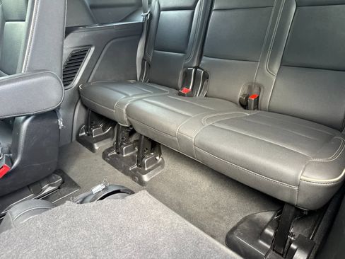 Used 2024 Chevrolet Tahoe Premier image 15