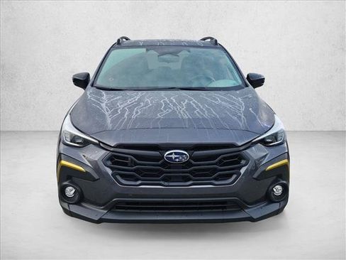 Used 2025 Subaru Crosstrek 2.5i Sport AWD/4WD image 2