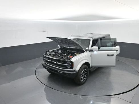 New 2026 Ford Bronco Outer Banks image 34