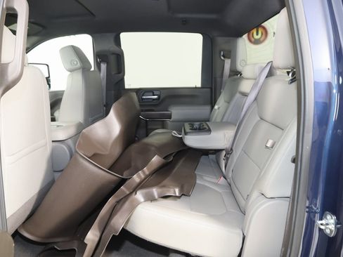 Used 2020 GMC Sierra 3500 SLT w/ Gooseneck/5TH Wheel Package image 45