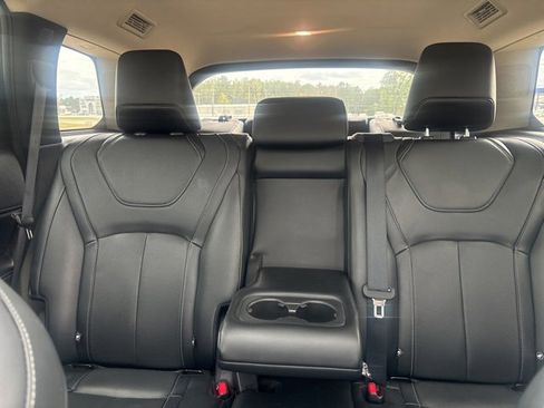 Used 2024 INFINITI QX60 Luxe image 24