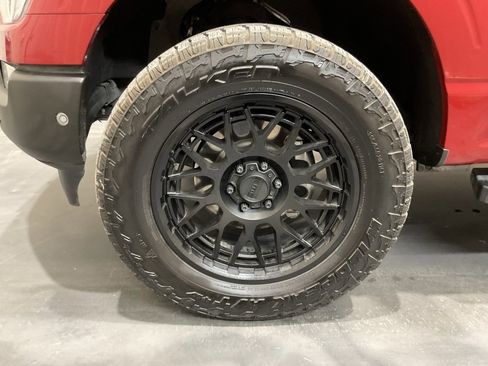 Used 2021 Ford F150 Lariat w/ Equipment Group 502A High image 6