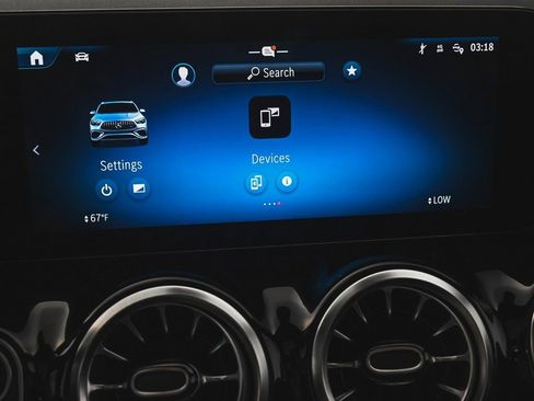 Used 2024 Mercedes-Benz GLA 35 AMG 4MATIC image 24