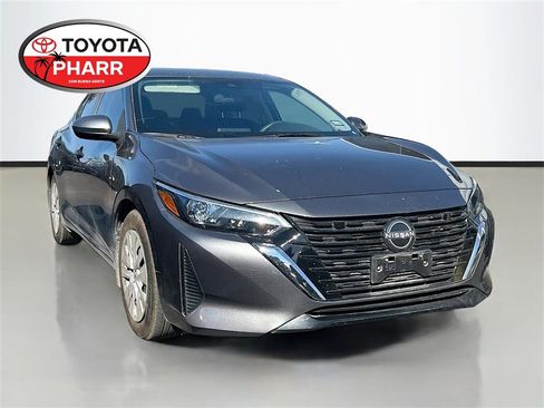 Used 2025 Nissan Sentra S image 1