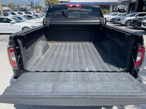 Used 2017 GMC Sierra 1500 SLT image 20