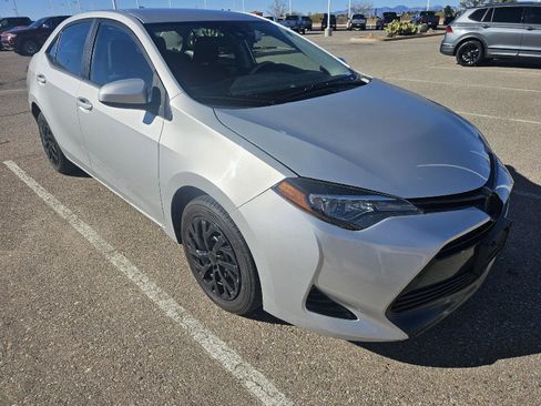 Used 2019 Toyota Corolla LE image 7