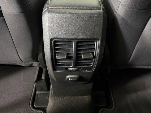 Used 2019 Ford Escape SE AWD/4WD image 28