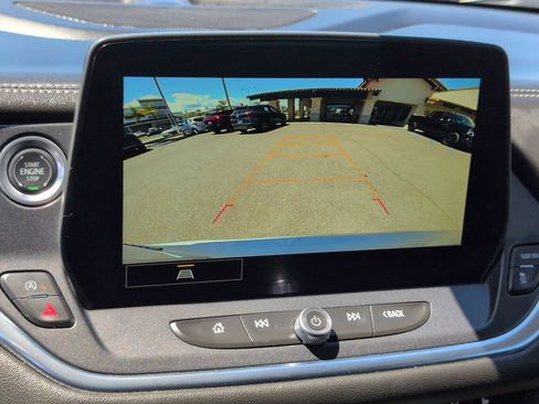 Used 2025 Chevrolet Blazer LT FWD image 15