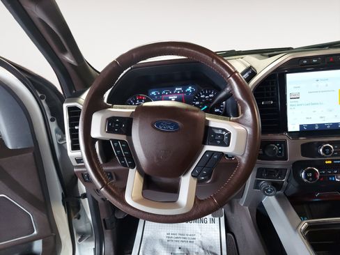 Used 2022 Ford F250 King Ranch w/ King Ranch Ultimate Package AWD/4WD image 13