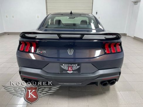 New 2025 Ford Mustang Dark Horse image 5