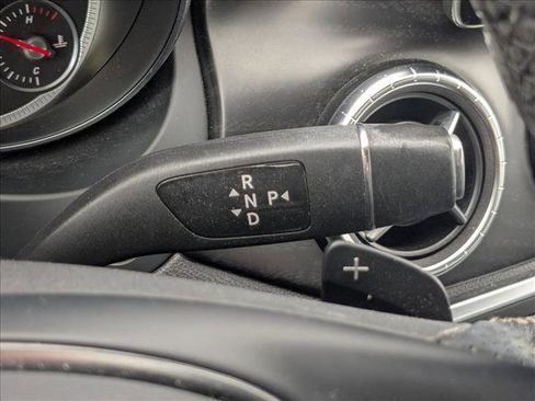 Used 2019 Mercedes-Benz CLA 250 image 12