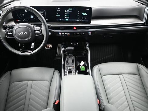 Certified 2025 Kia Sorento SX Prestige w/ Sage Leather Package image 34