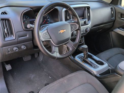 Used 2020 Chevrolet Colorado LT image 10