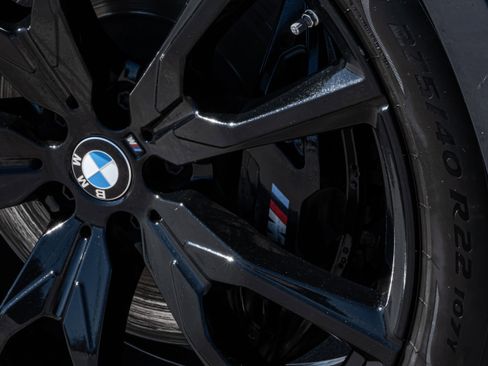 Certified 2024 BMW X7 xDrive40i w/ Executive Package image 8