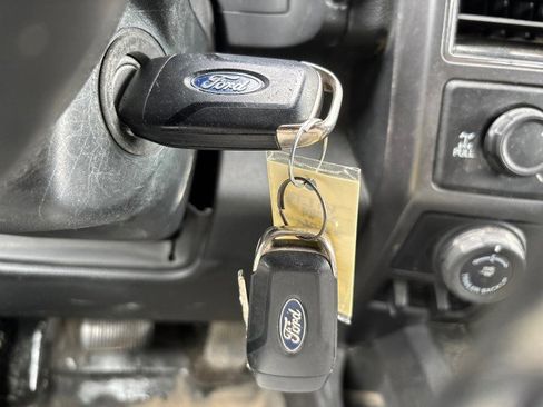 Used 2019 Ford F150 XLT w/ Equipment Group 302A Luxury image 19