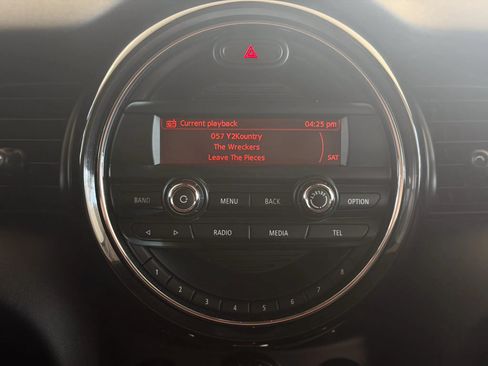 Used 2015 MINI Cooper 2-Door Hardtop FWD image 24