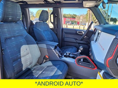 New 2025 Ford Bronco Heritage Edition image 9