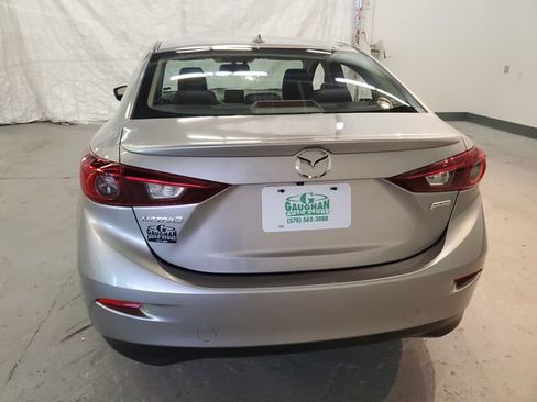 Used 2016 MAZDA MAZDA3 i Touring w/ Popular Equipment Package FWD image 5