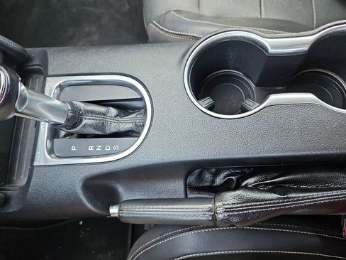 Used 2020 Ford Mustang Premium RWD image 25