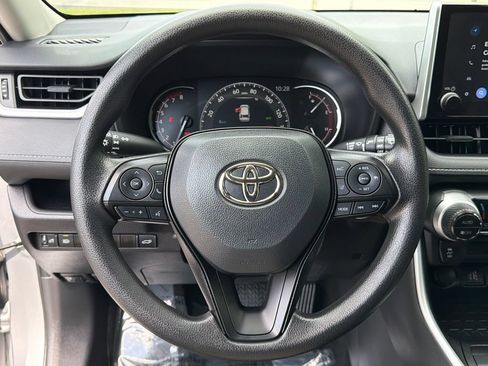 Used 2025 Toyota RAV4 XLE w/ Convenience Package AWD/4WD image 25