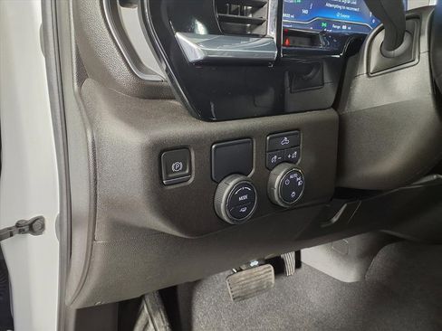 Used 2023 Chevrolet Silverado 1500 LT image 21