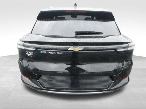 New 2026 Chevrolet Equinox EV LT w/ Convenience Package II image 5