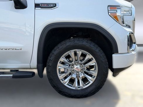 Used 2021 GMC Sierra 1500 Denali w/ Driver Alert Package II image 11