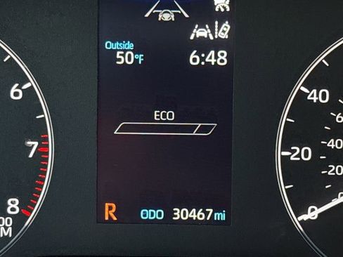 Used 2024 Toyota Corolla Cross LE FWD image 31