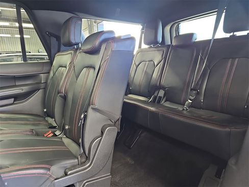 Used 2022 Ford Expedition Max Limited image 14