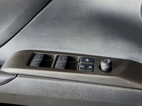 Used 2022 Toyota Camry LE image 16