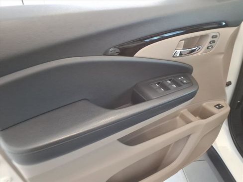 Certified 2020 Honda Pilot Elite image 12