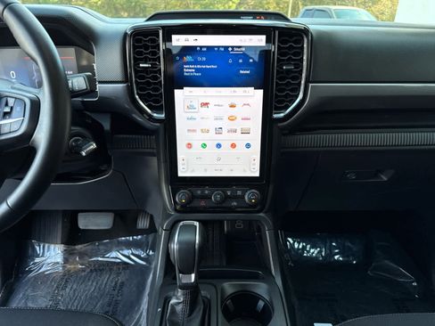 Used 2024 Ford Ranger XLT w/ Equipment Group 301A High image 15