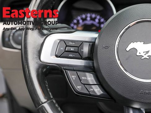 Used 2022 Ford Mustang Premium image 15