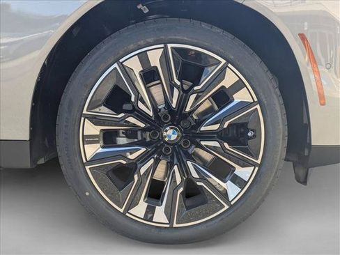 Used 2026 BMW X3 xDrive30i w/ Premium Package AWD/4WD image 10