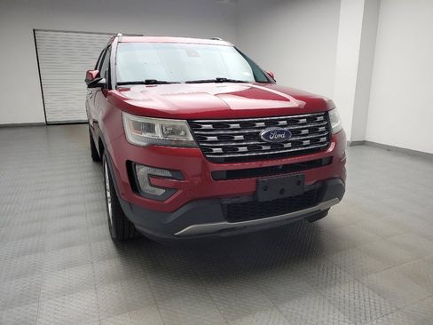 Used 2016 Ford Explorer Limited w/ Equipment Group 301A AWD/4WD image 14