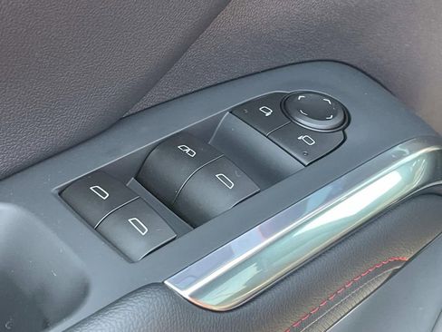 New 2026 Chevrolet Traverse Z71 image 17