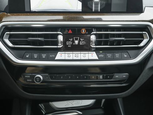 Used 2023 BMW X3 sDrive30i w/ Convenience Package image 17