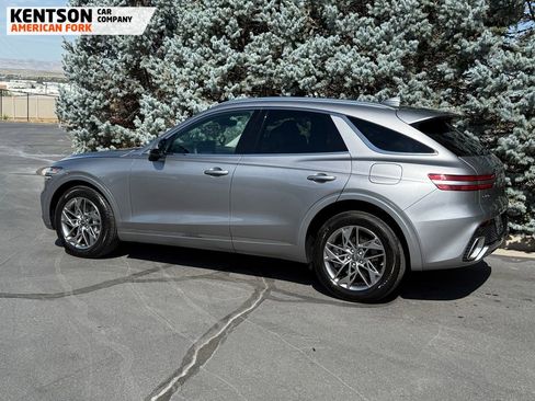 Used 2025 Genesis GV70 2.5T image 5