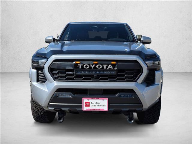 Used 2024 Toyota Tacoma SR5 AWD/4WD image 2