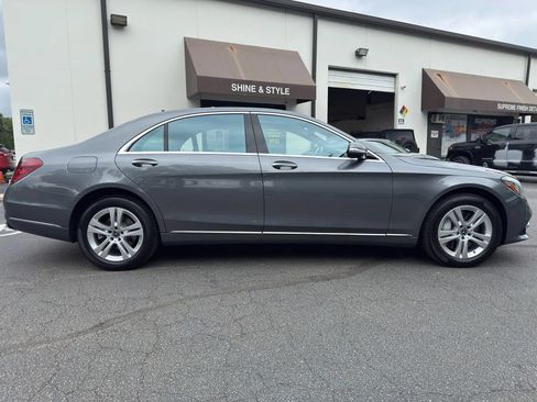 Used 2018 Mercedes-Benz S 560 4MATIC Sedan image 2