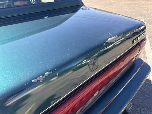 Used 1993 Chrysler LeBaron Landau FWD image 9