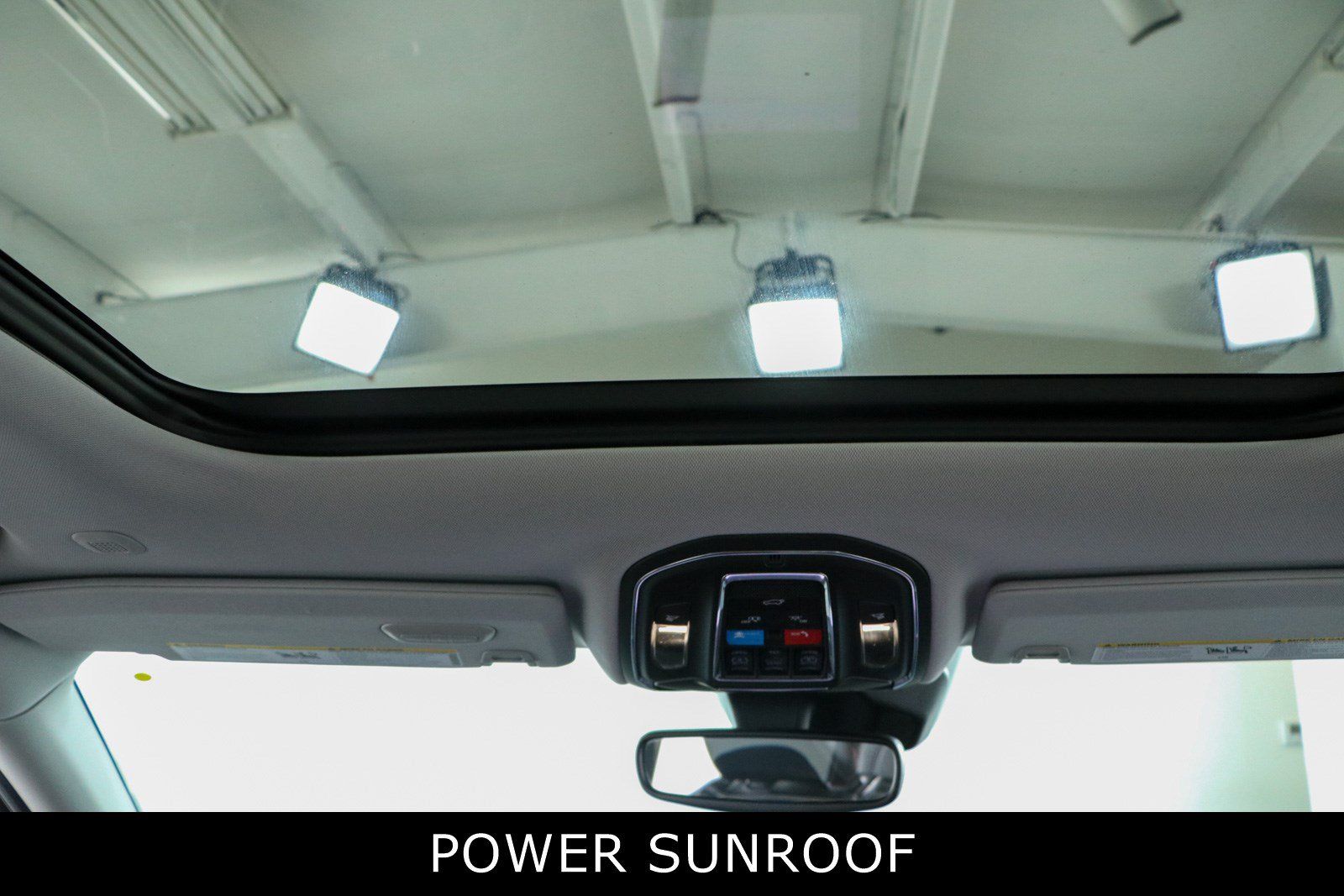Used 2023 Jeep Grand Cherokee 4WD 4xe image 21