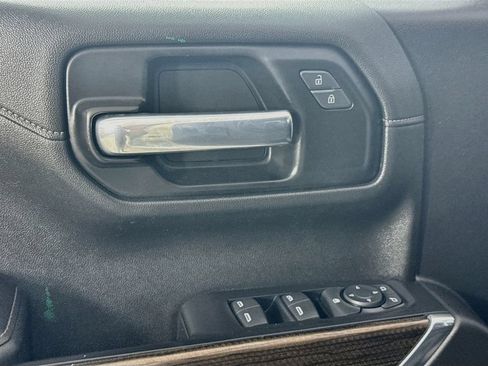 Used 2021 Chevrolet Silverado 1500 LT AWD/4WD image 22